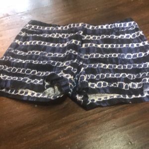 Size 6 J Crew Linen/Cotton Short